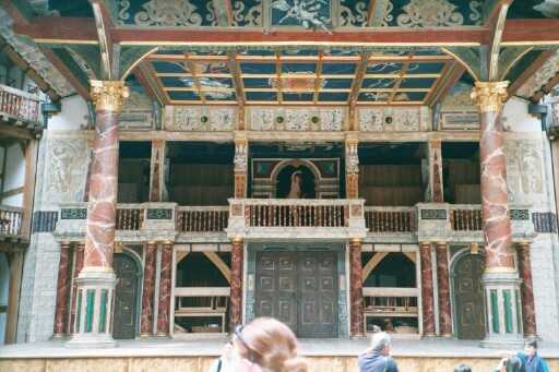 tshakespearsglobe.jpg, 29 kB